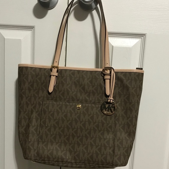 🎉 HP 🎉 Michael Kors Jet Set Large Top-zip Tote - Picture 2 of 7